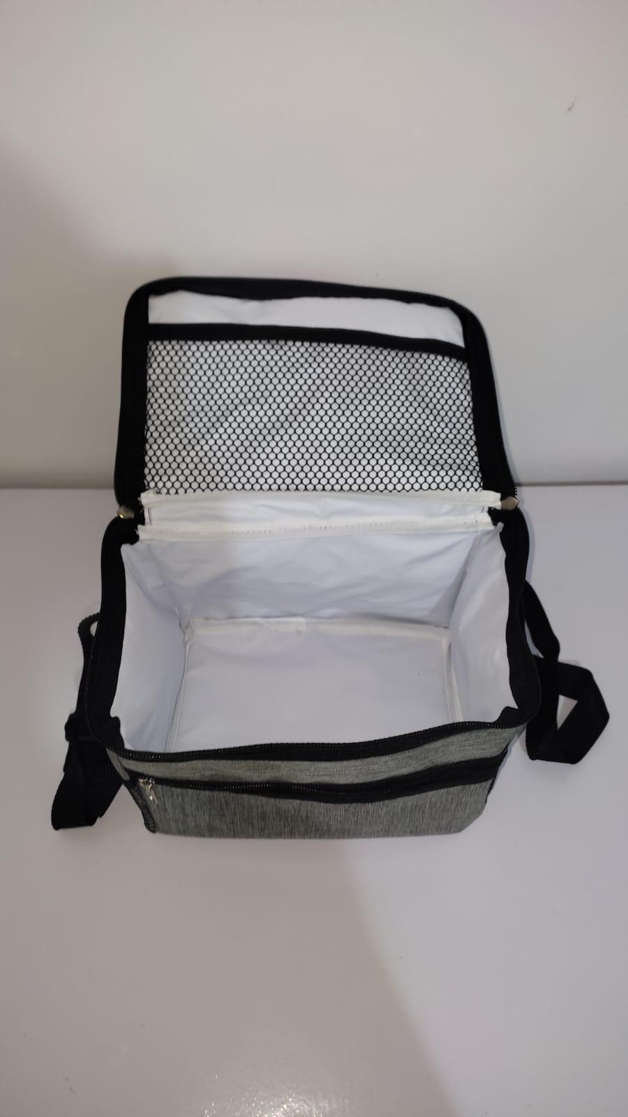 Bolsa Térmica Cinza - Imagem 3